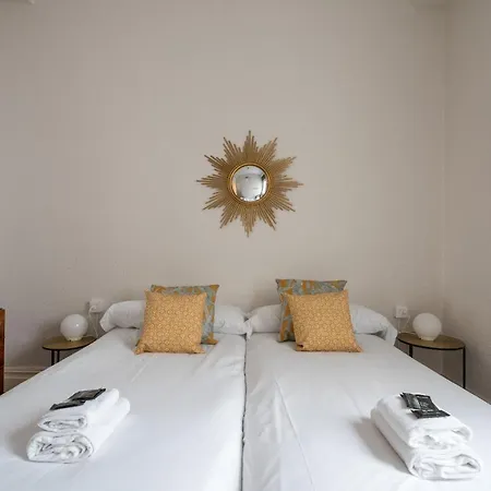 Апартаменты Amama By People *